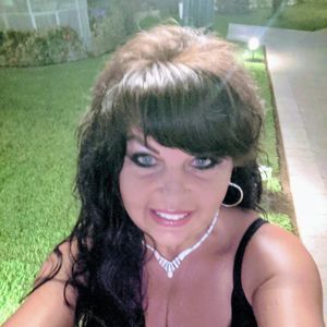 Meet your Posher, Kelli